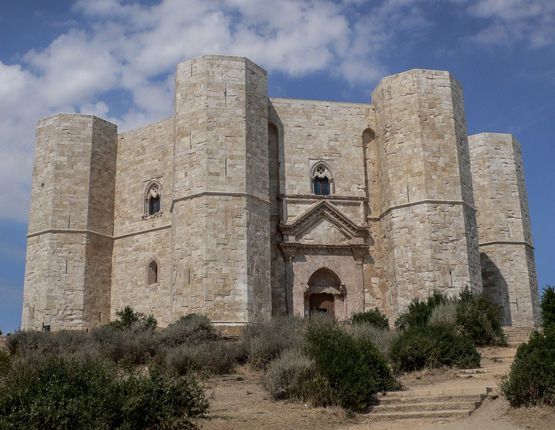 Expertise Apulia - Castel-del-Monte1